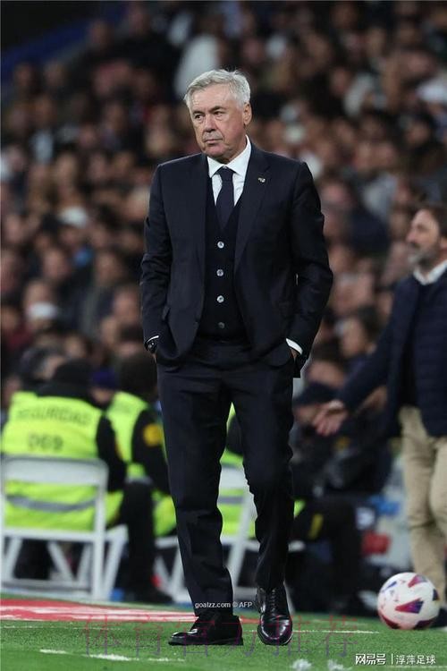 记者：随着安切洛蒂到来 皇马希望签下洛卡特利